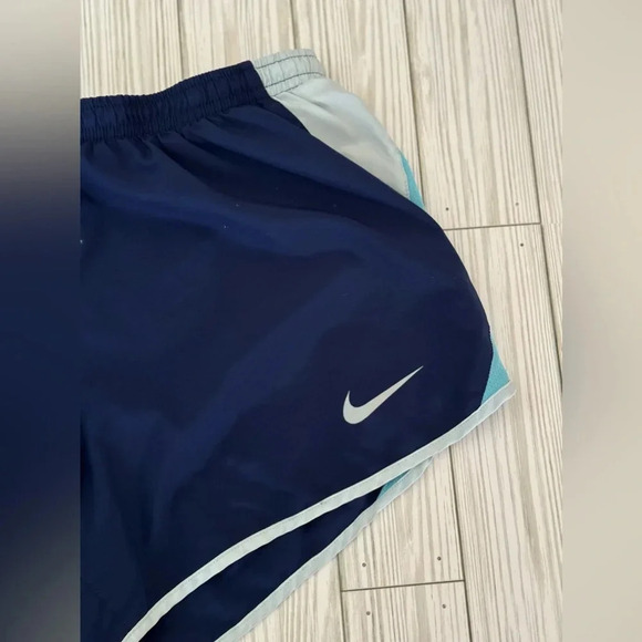 Nike | Dri-Fit Athletic Running Shorts - Size M - Picture 2 of 3